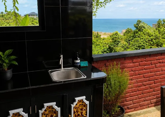 The Hidden Escapes Bingin Rooftop-sunset House With Ocean View 乌鲁瓦图