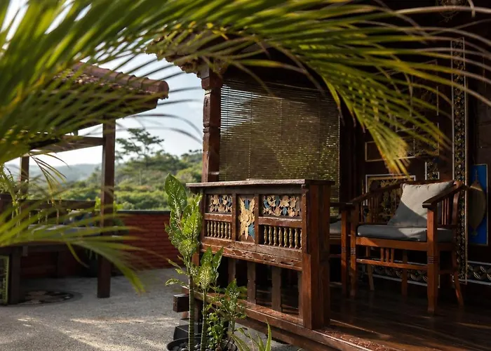 Vakantiehuis The Hidden Escapes Bingin Rooftop-sunset House With Ocean View *